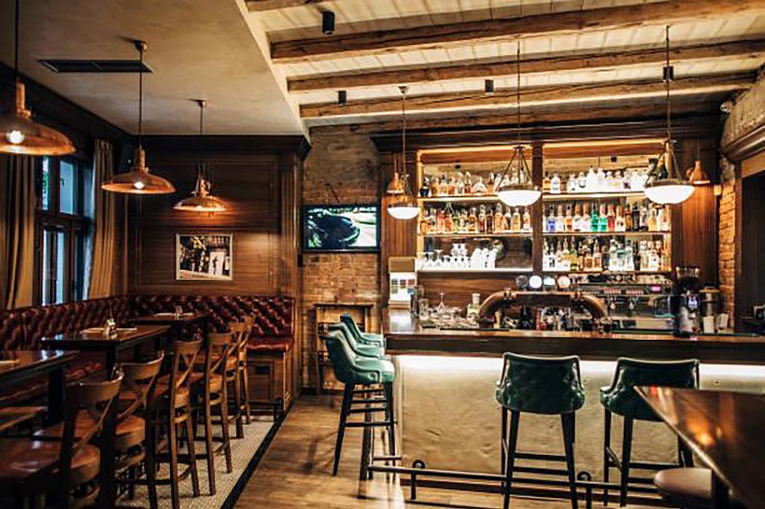 Keane’s Irish Pub